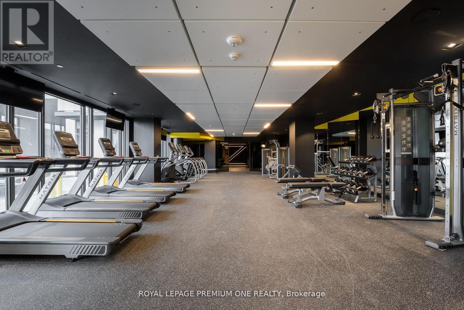 1402 - 36 Zorra Street, Toronto, ON - Indoor Photo Showing Gym Room