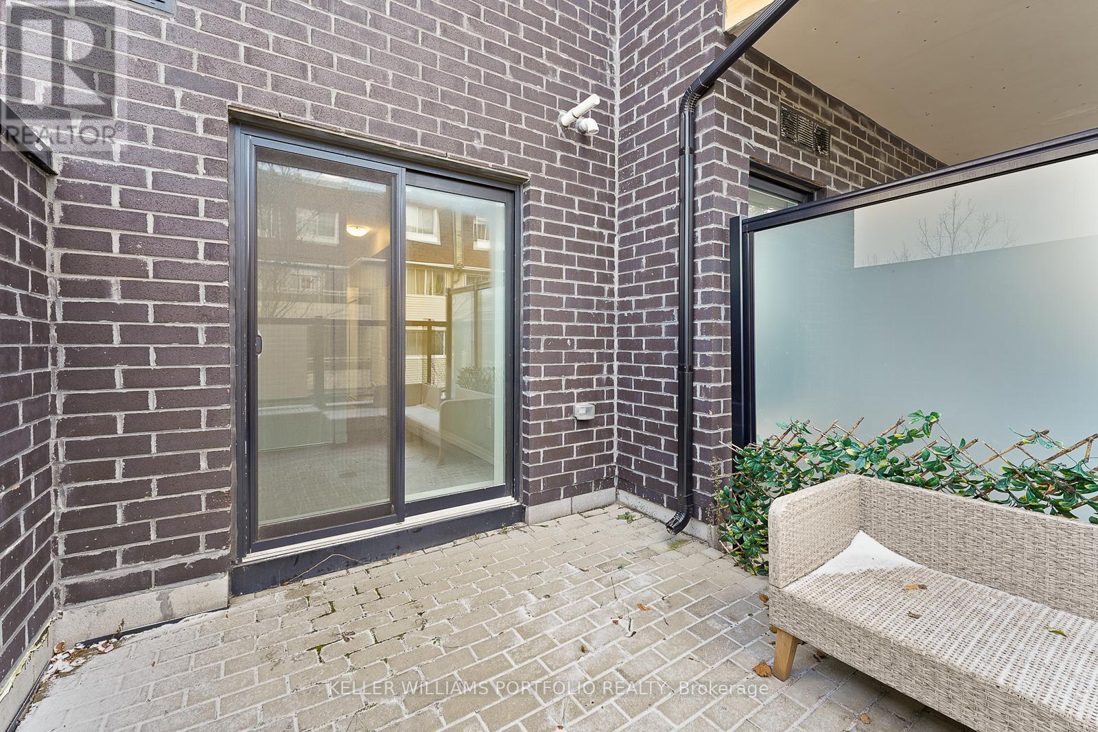 245 - 1145 Journeyman Lane, Mississauga, ON - Outdoor