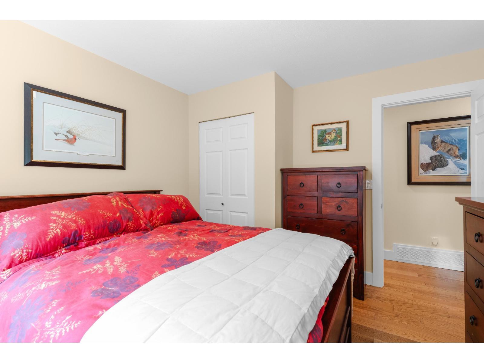 9253 203B Street, Langley, BC - Indoor Photo Showing Bedroom