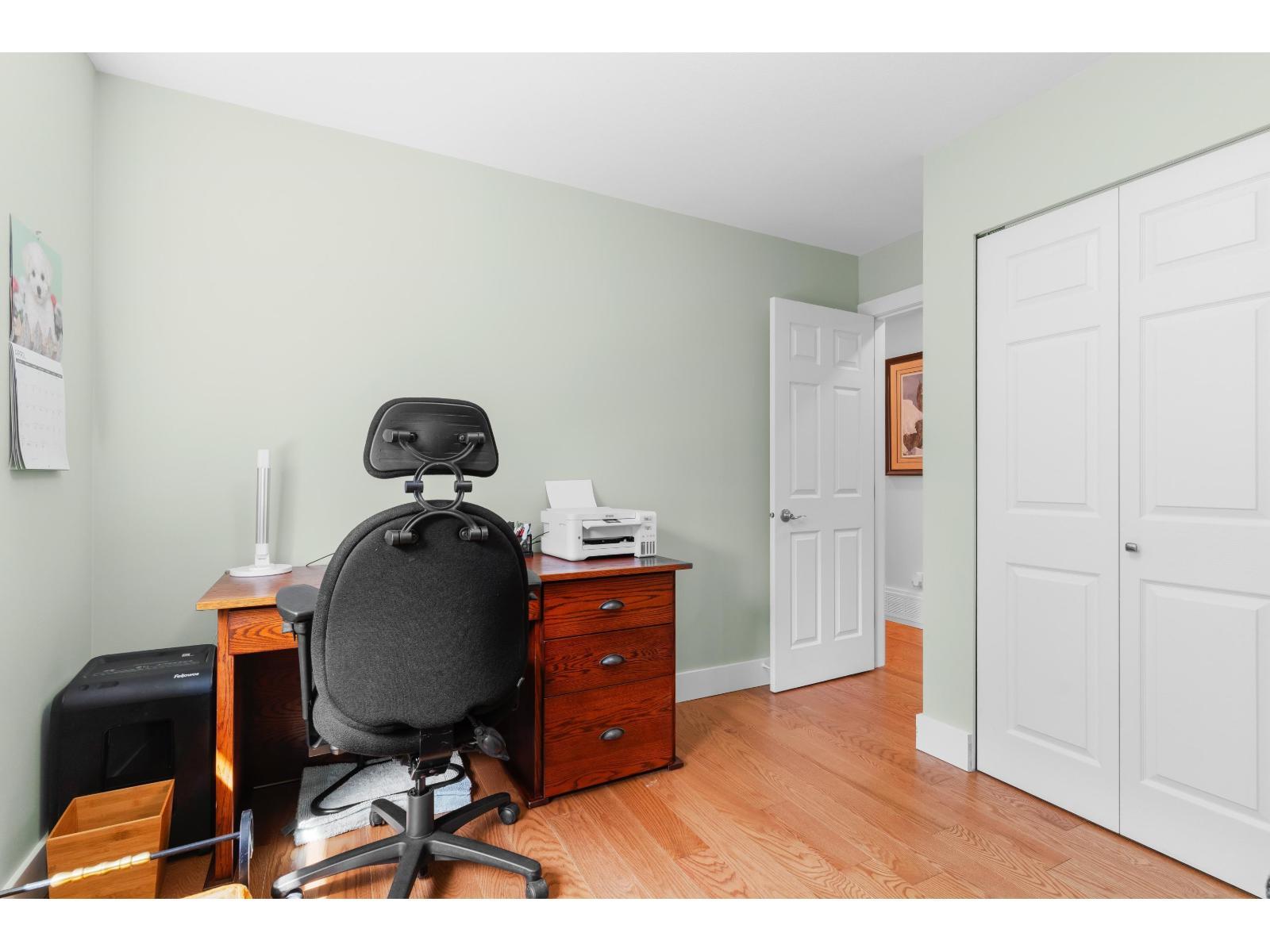 9253 203B Street, Langley, BC - Indoor Photo Showing Office