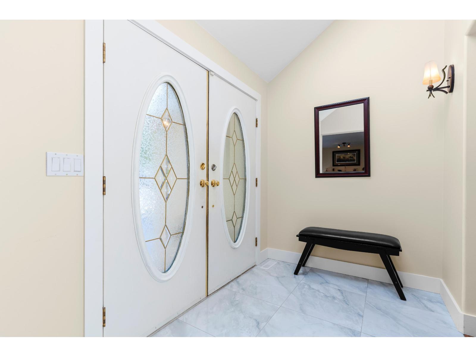 9253 203B Street, Langley, BC - Indoor Photo Showing Other Room