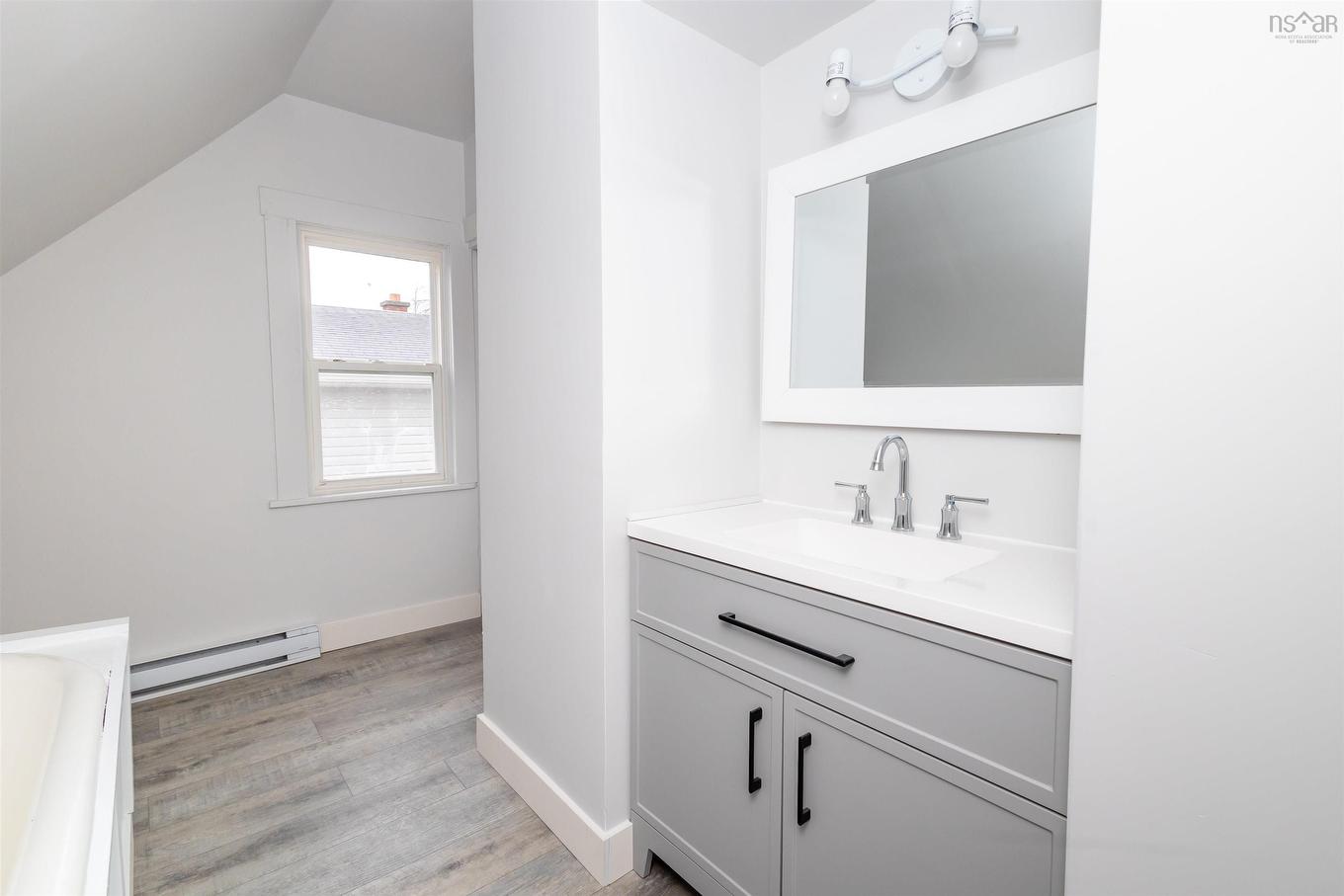 44 Central, Sydney, NS