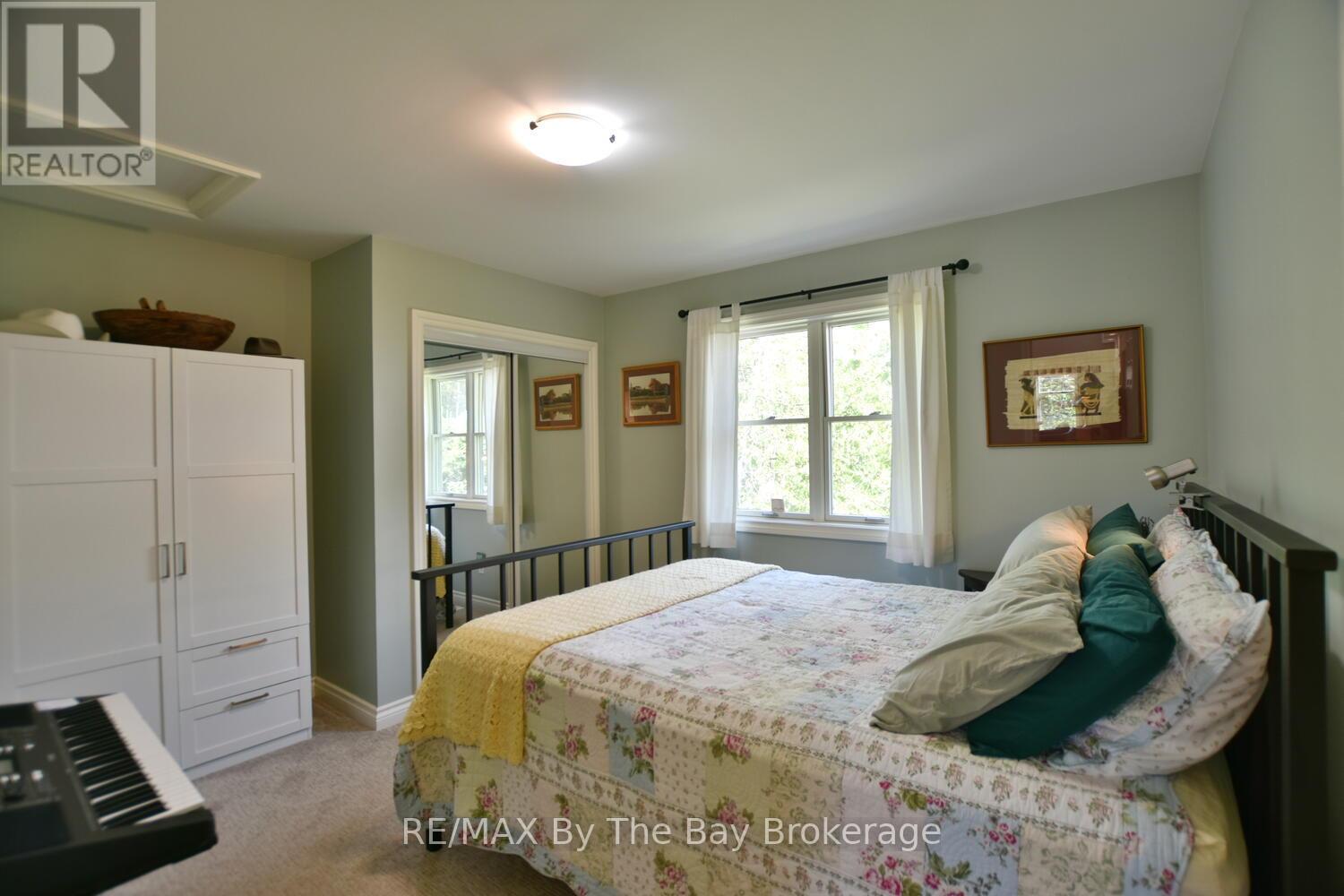 2nd Bedroom - 1327 River Road E, Wasaga Beach, ON - Indoor Photo Showing Bedroom