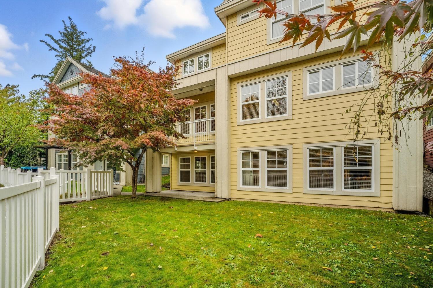 15 3495 147A Street, Surrey, BC - Outdoor