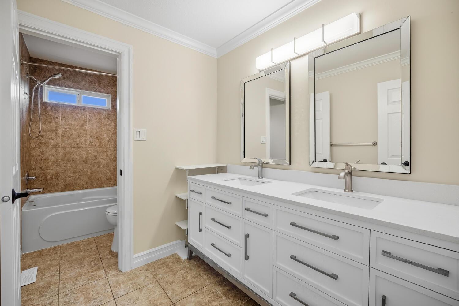 15 3495 147A Street, Surrey, BC - Indoor Photo Showing Bathroom