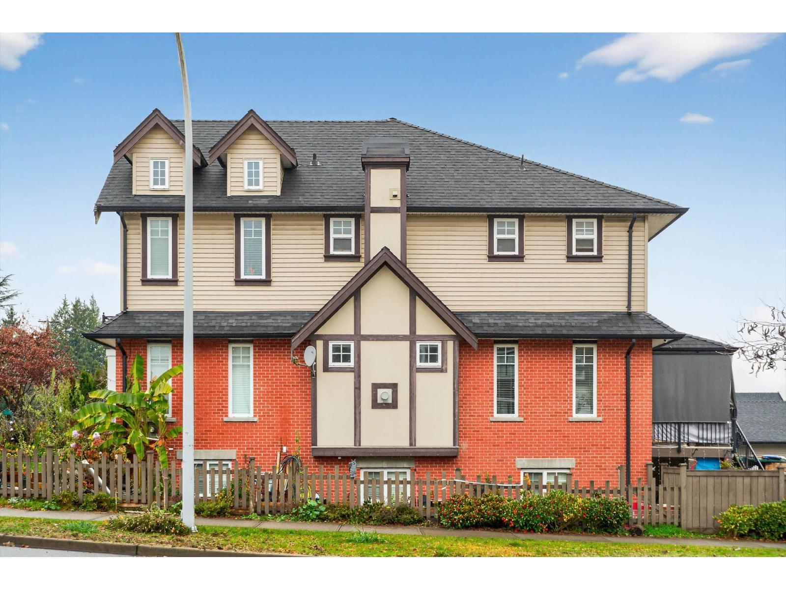 14191 60 Avenue, Surrey, BC - Outdoor