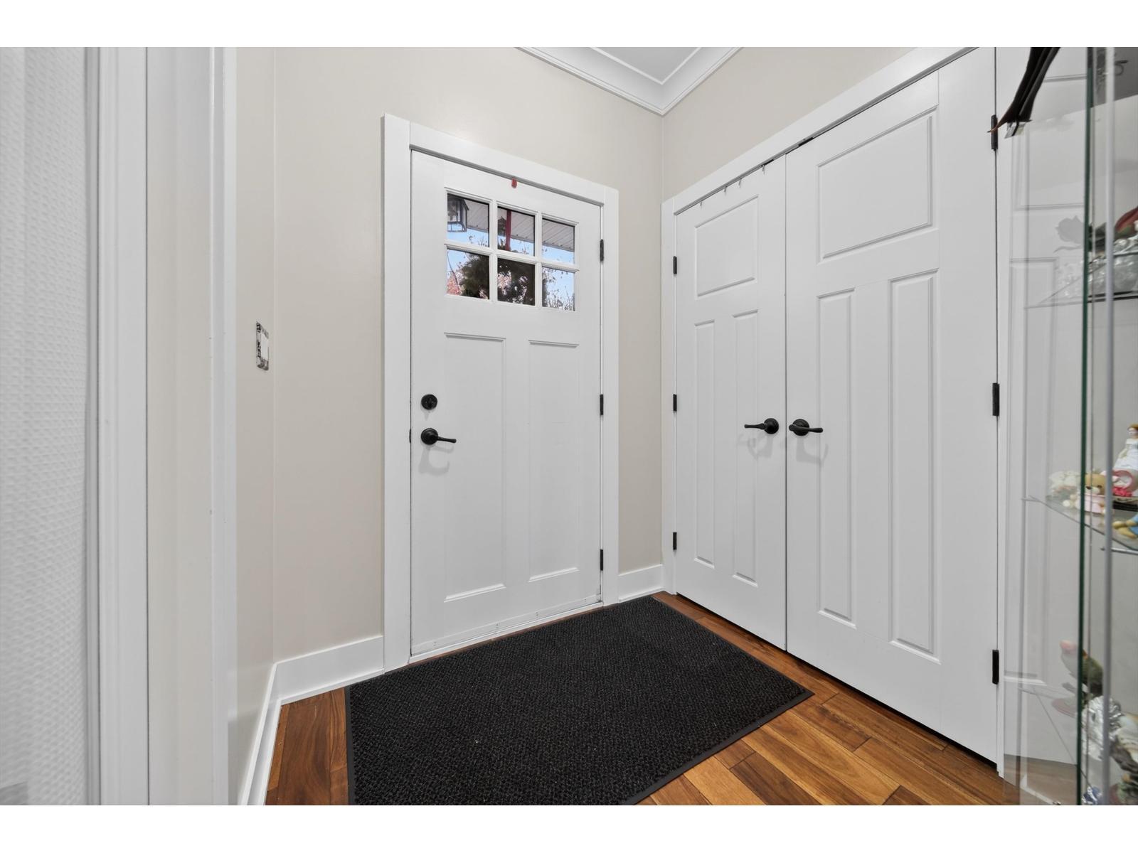 14191 60 Avenue, Surrey, BC - Indoor Photo Showing Other Room