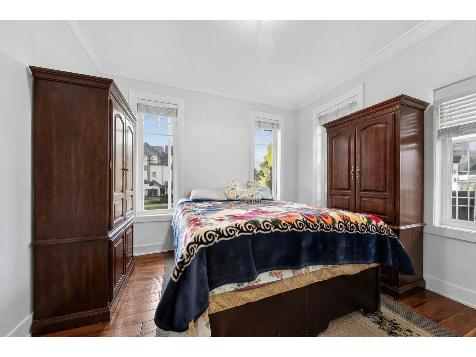 14191 60 Avenue, Surrey, BC - Indoor Photo Showing Bedroom