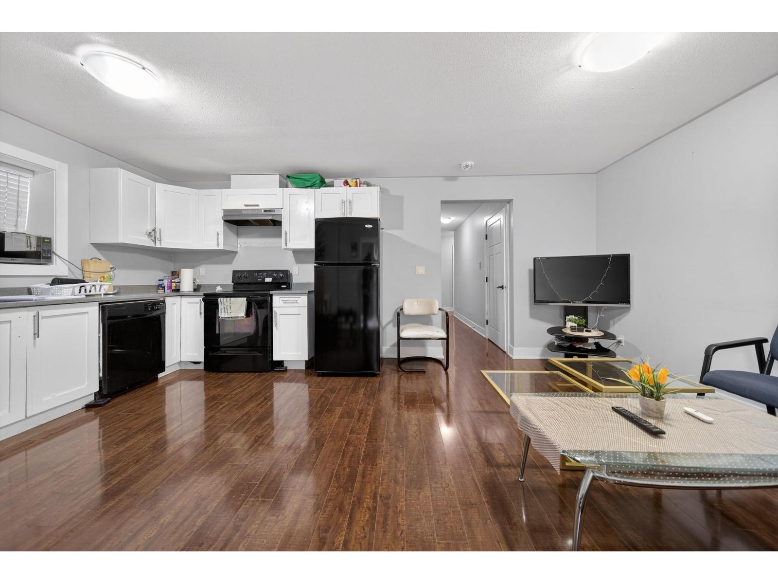14191 60 Avenue, Surrey, BC - Indoor Photo Showing Kitchen