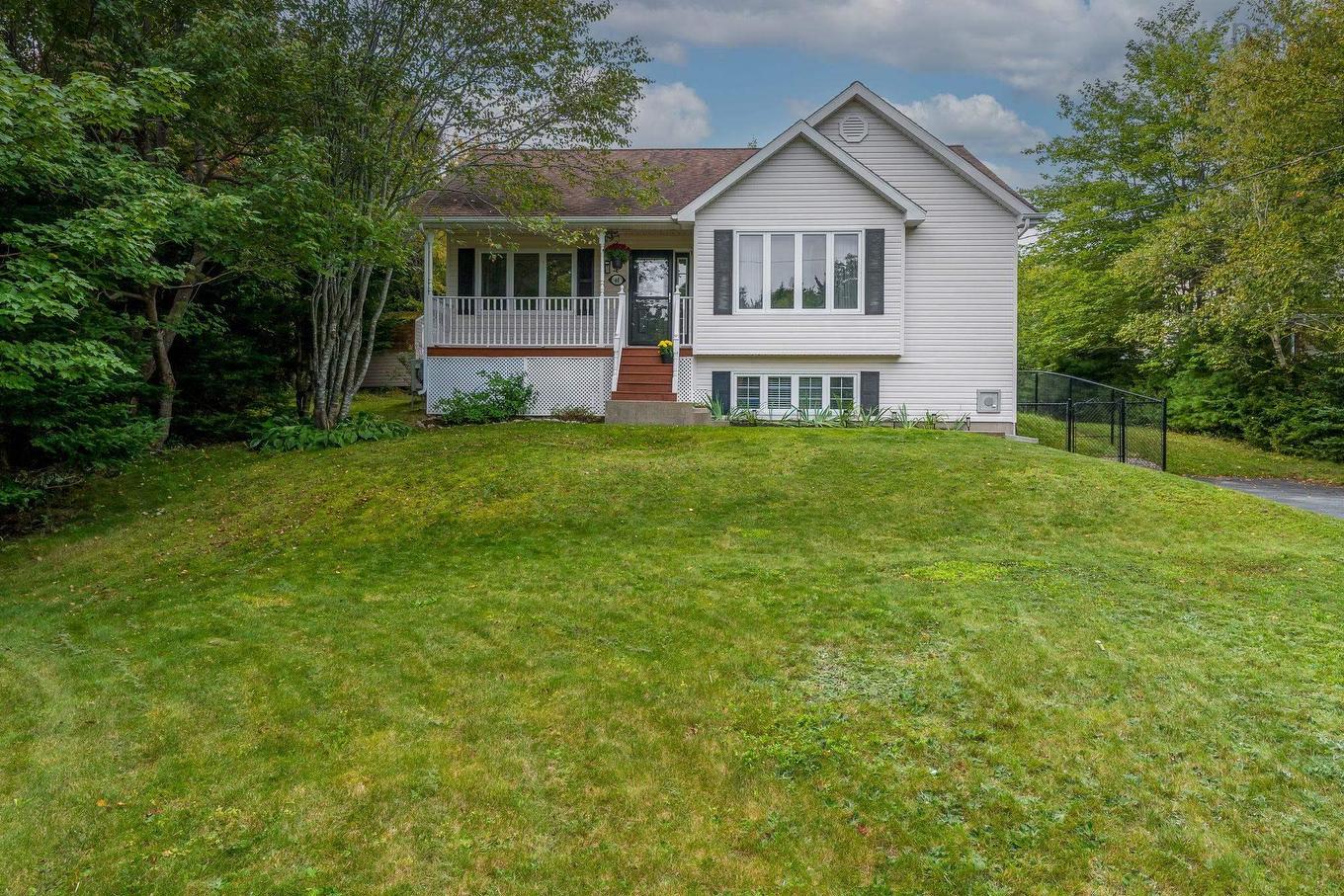 40 Keltic Drive, Lawrencetown, NS