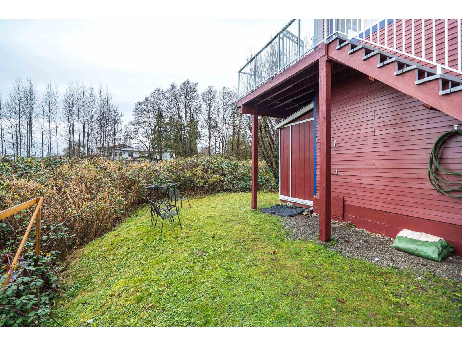 3011 184 Street, Surrey, BC - Outdoor