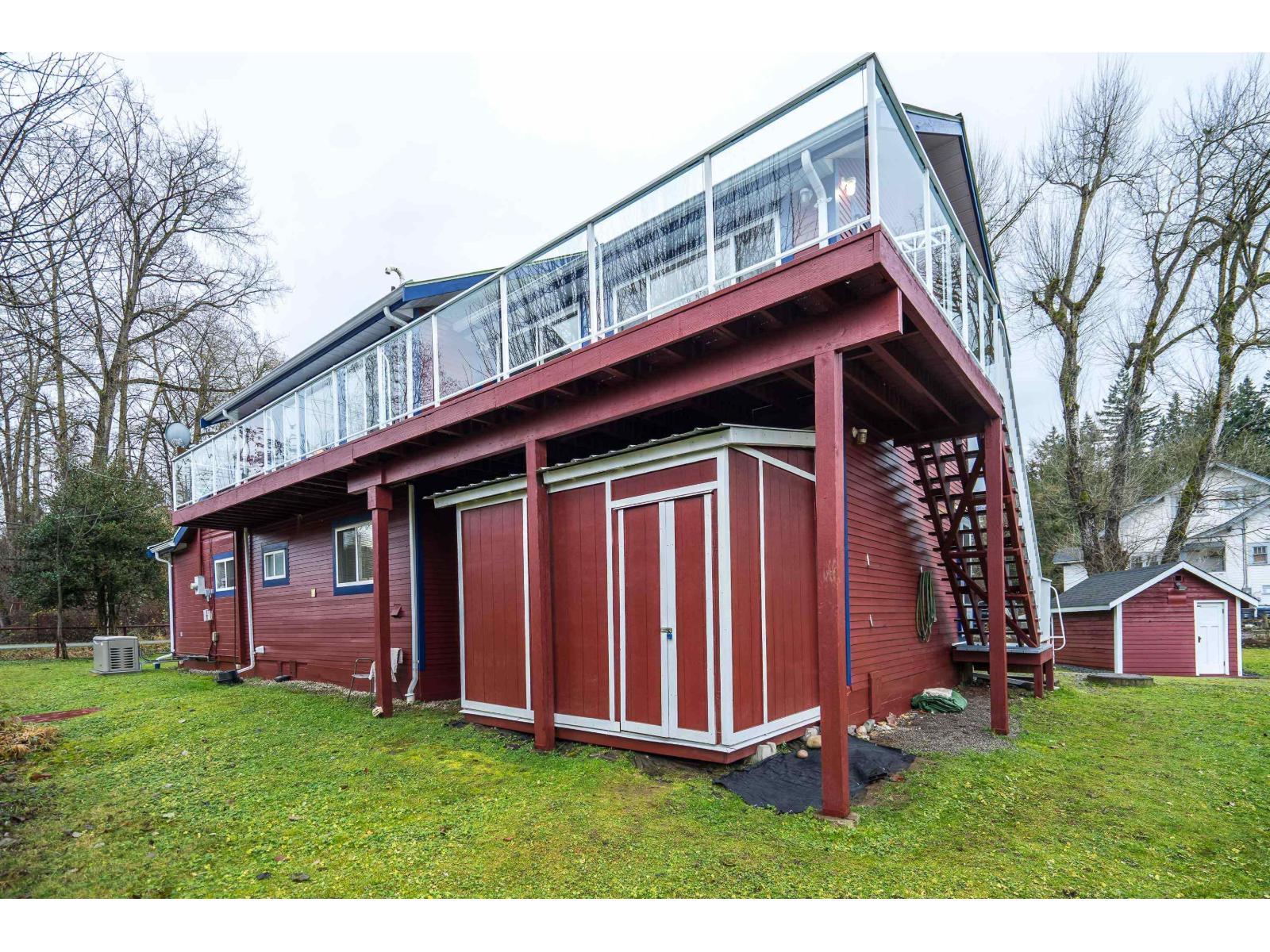 3011 184 Street, Surrey, BC - Outdoor