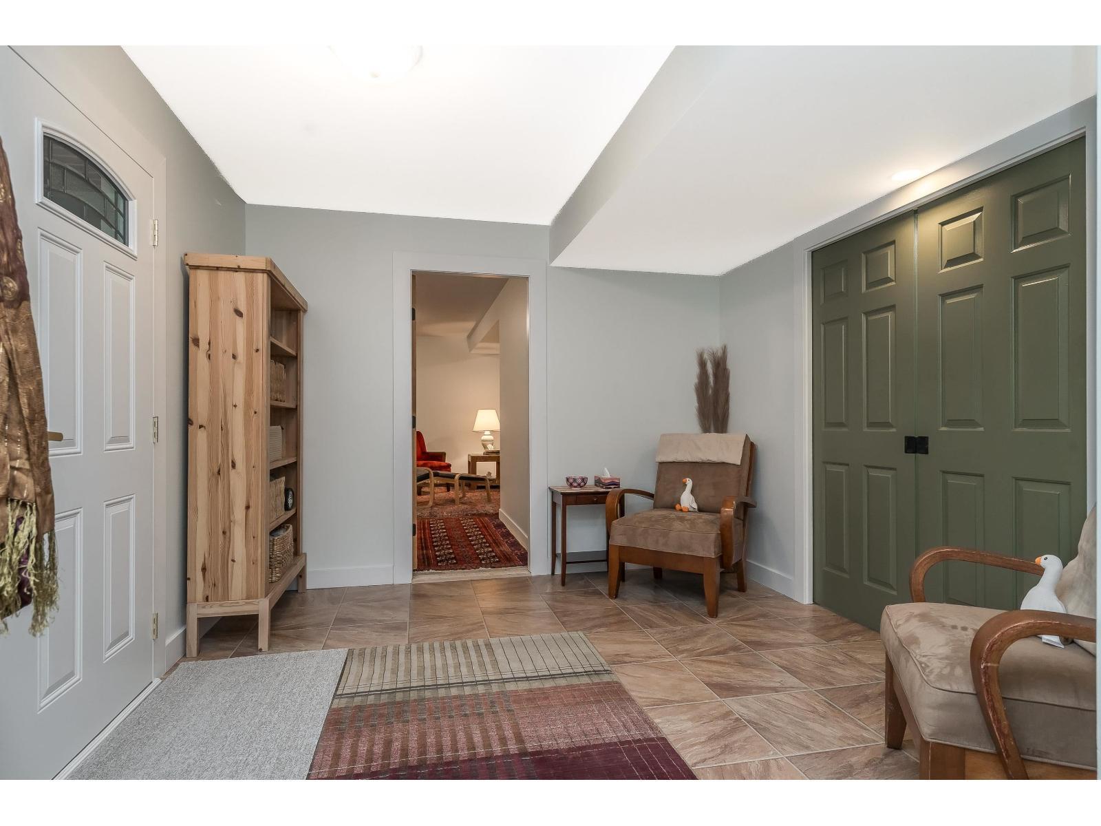 3011 184 Street, Surrey, BC - Indoor Photo Showing Other Room