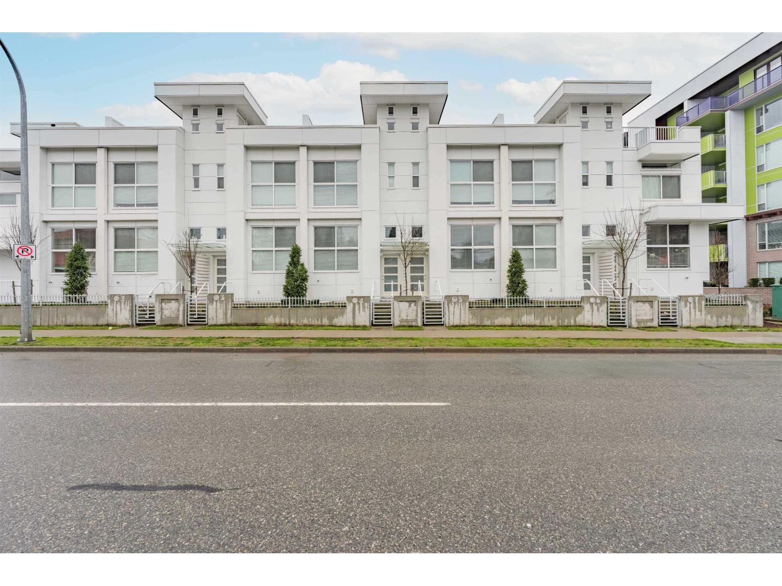 6 2505 Ware Street, Abbotsford, BC - Outdoor With Facade