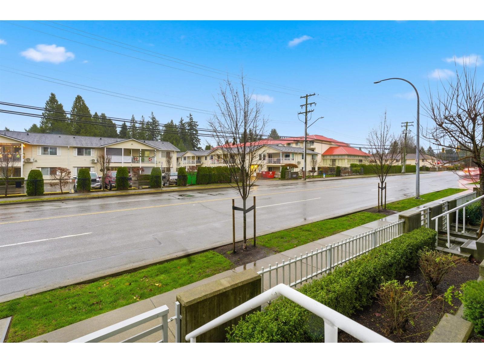 6 2505 Ware Street, Abbotsford, BC - Outdoor