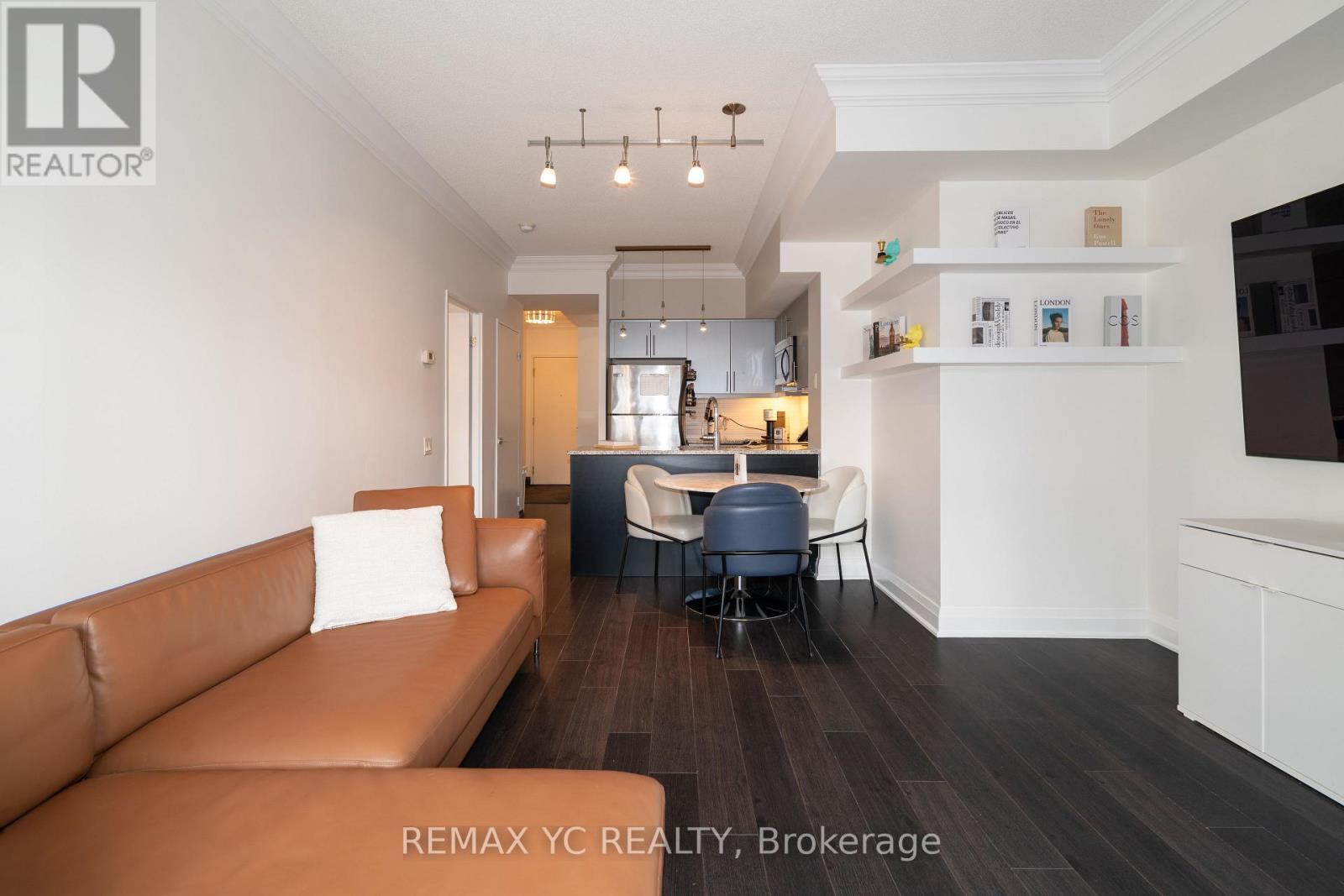 1709 - 83 Redpath Avenue, Toronto, ON - Indoor