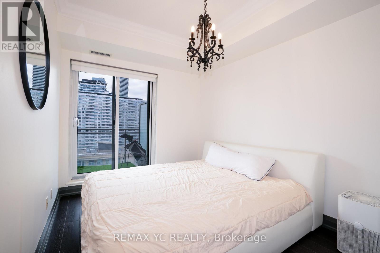 1709 - 83 Redpath Avenue, Toronto, ON - Indoor Photo Showing Bedroom