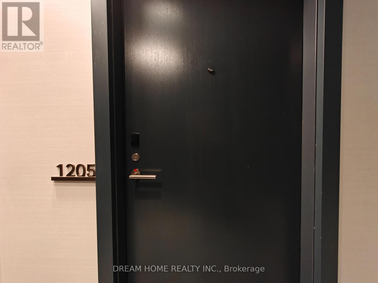 1205 - 65 Broadway Avenue, Toronto, ON -