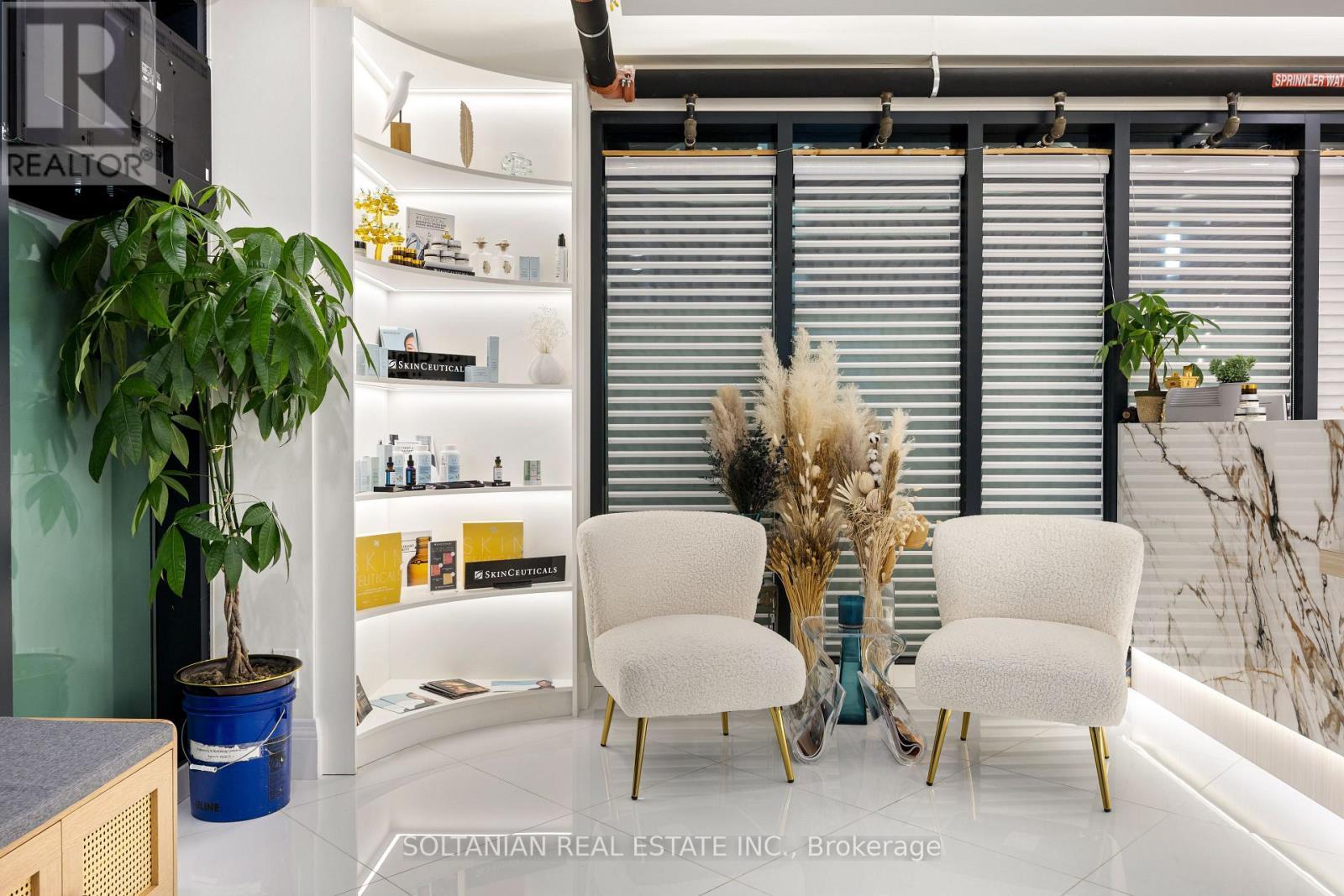 515 Wilson Avenue, Toronto, ON