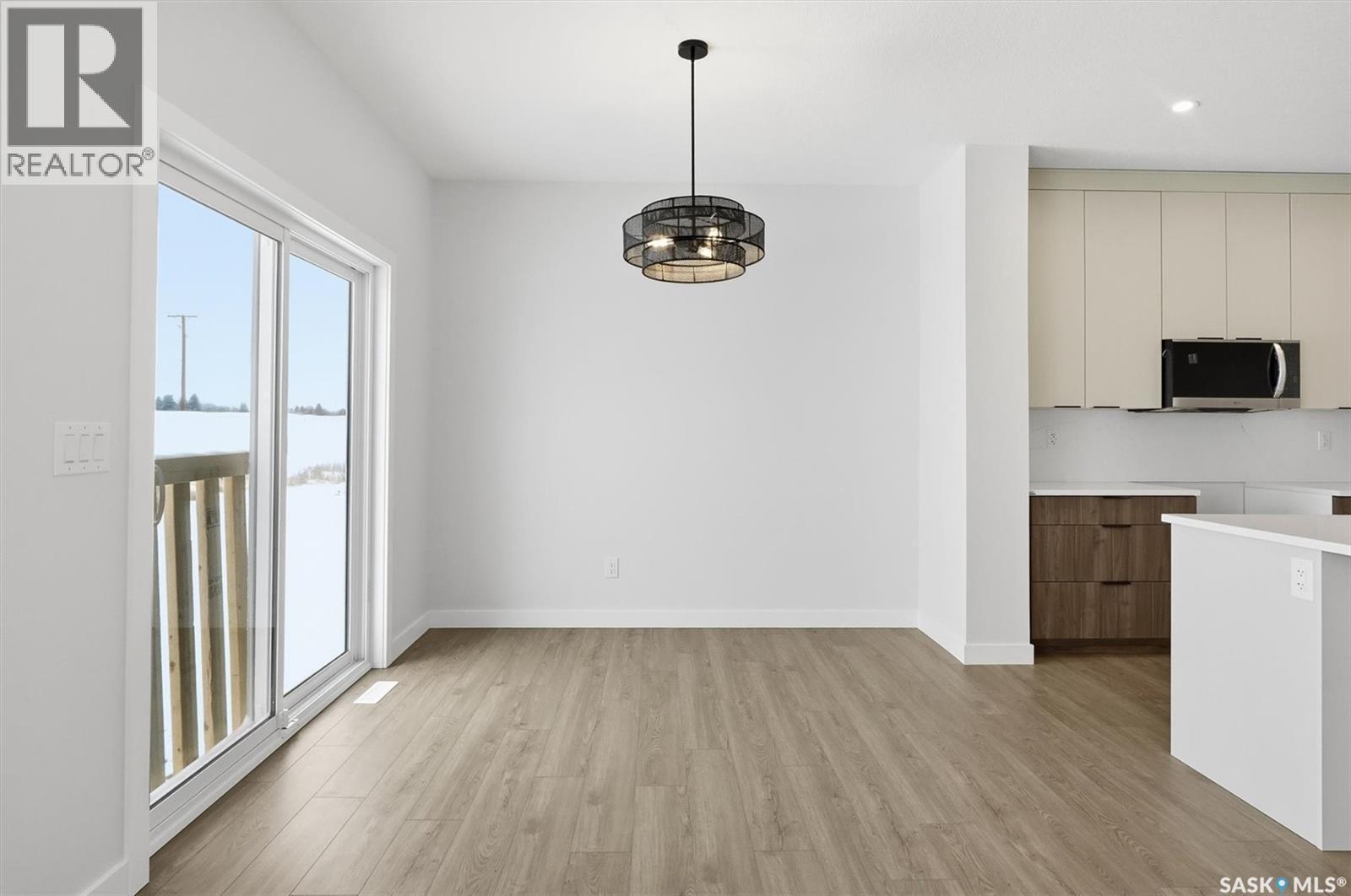 470 Cockcroft Place, Saskatoon, SK - Indoor