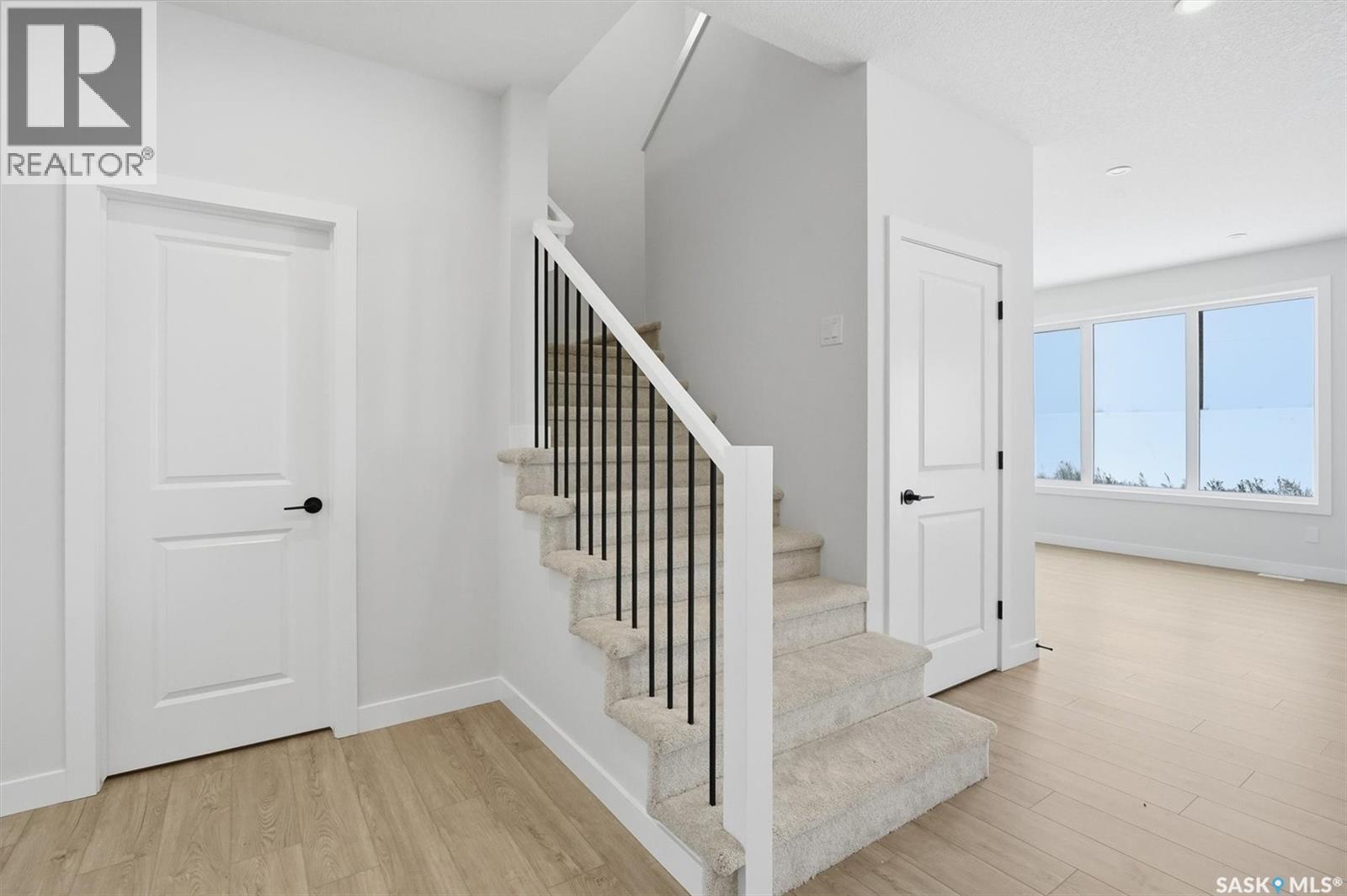 470 Cockcroft Place, Saskatoon, SK - Indoor Photo Showing Other Room