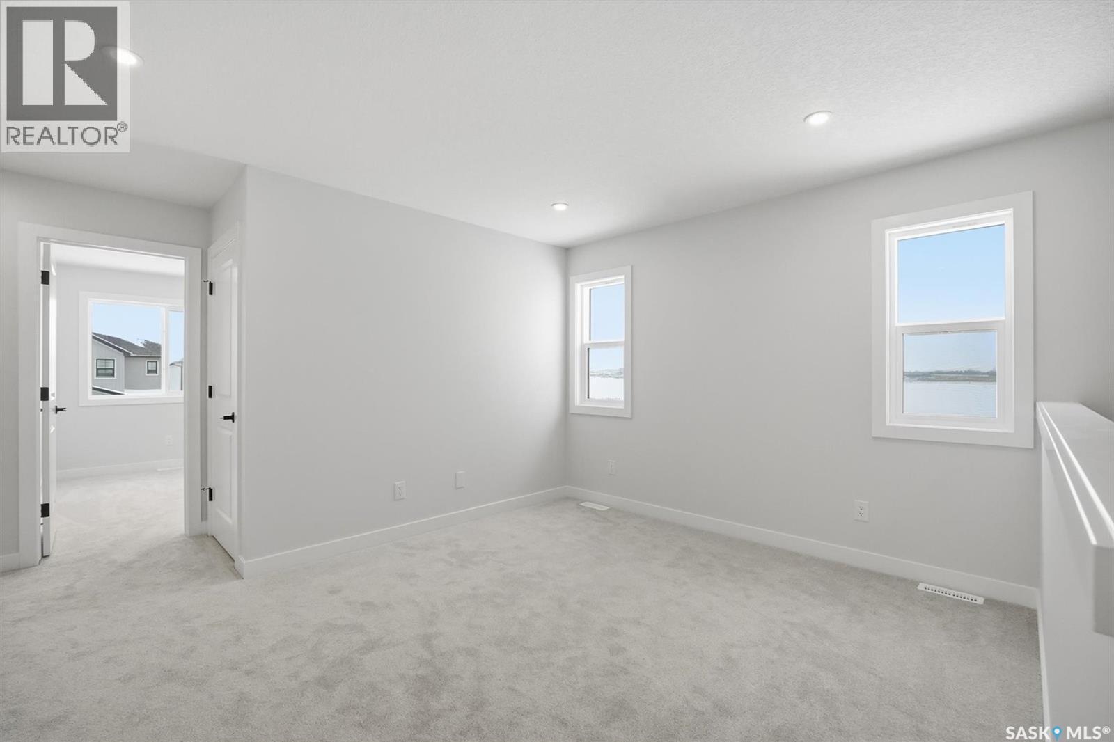 470 Cockcroft Place, Saskatoon, SK - Indoor Photo Showing Other Room