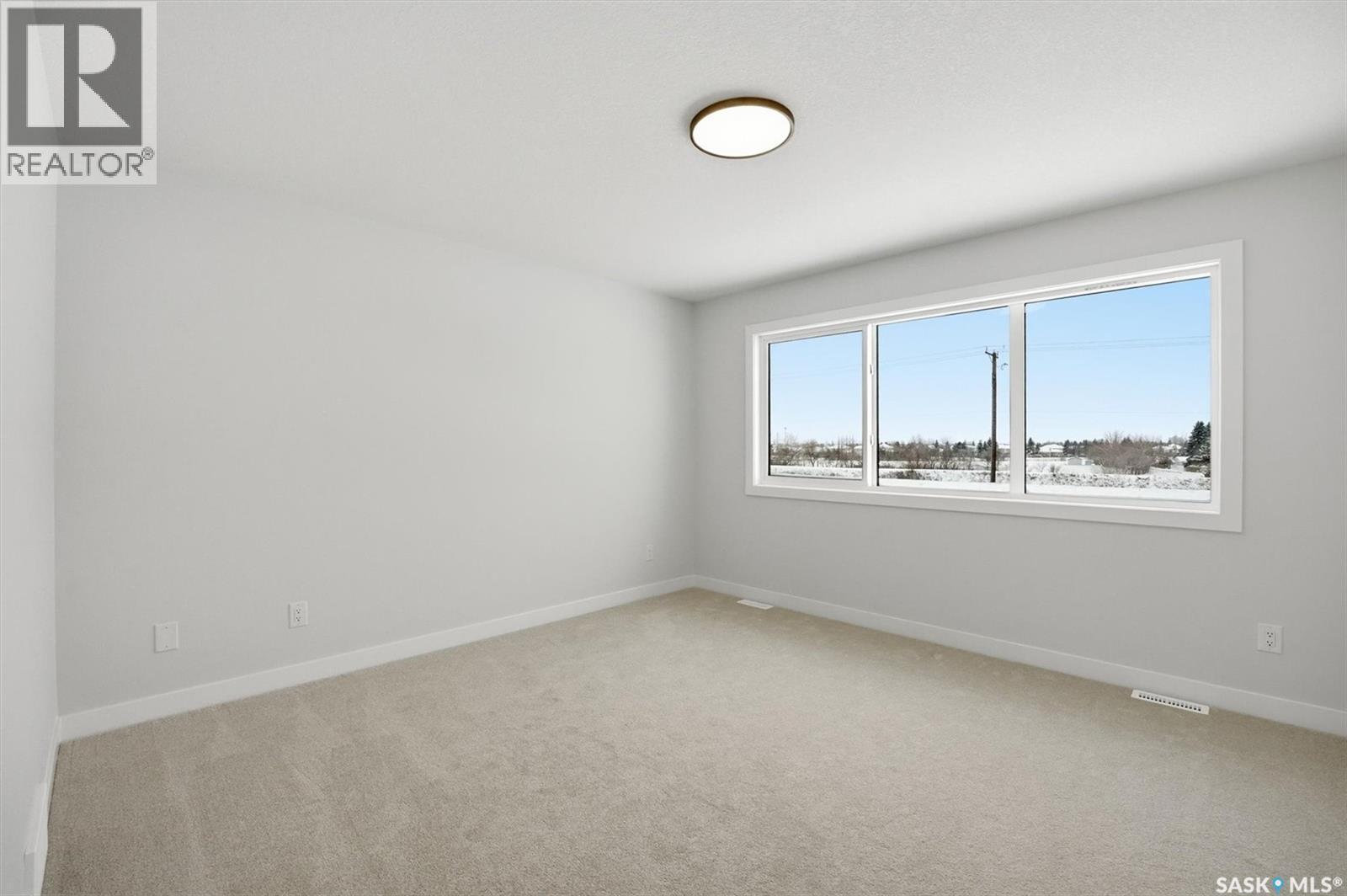 470 Cockcroft Place, Saskatoon, SK - Indoor Photo Showing Other Room