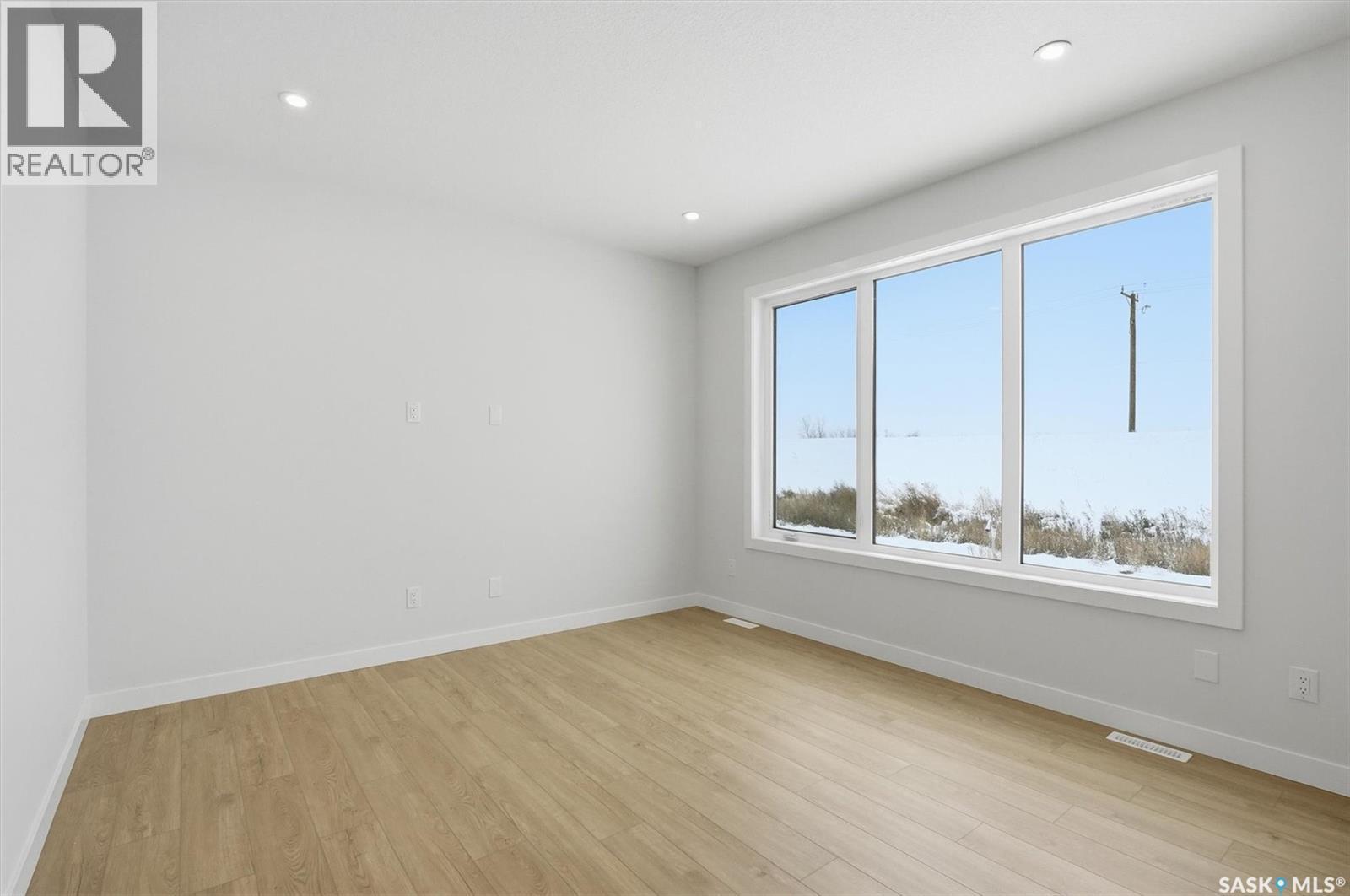 470 Cockcroft Place, Saskatoon, SK - Indoor Photo Showing Other Room