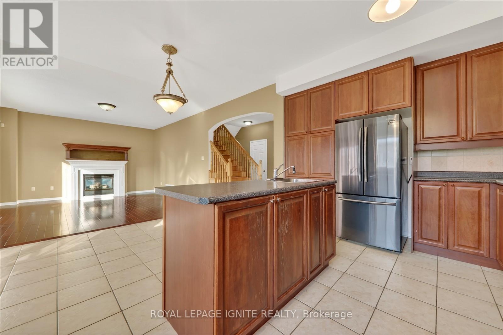 Main - 26 Rushworth Drive, Ajax, ON - Indoor Photo Showing Kitchen