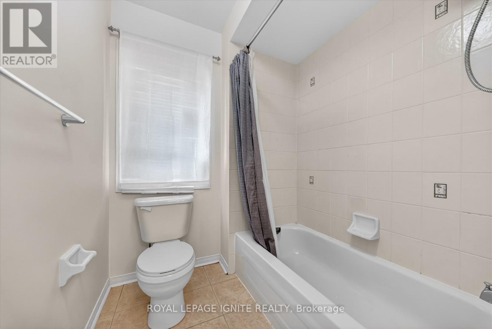 Main - 26 Rushworth Drive, Ajax, ON - Indoor Photo Showing Bathroom
