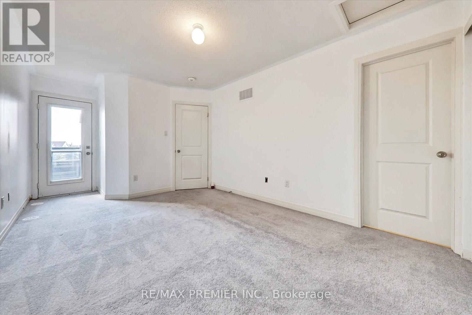 38 King William Way, Clarington, ON - Indoor Photo Showing Other Room