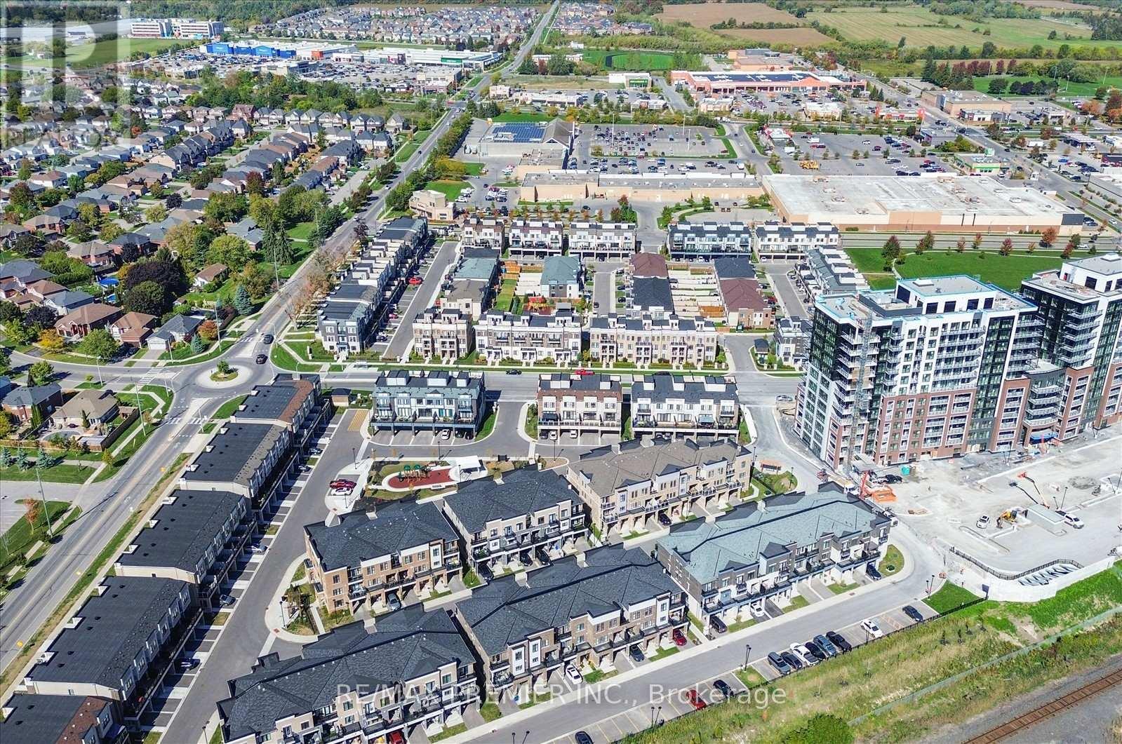 38 King William Way, Clarington, ON - Outdoor With View