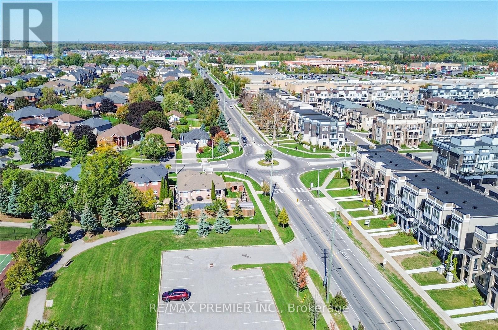 38 King William Way, Clarington, ON - Outdoor With View