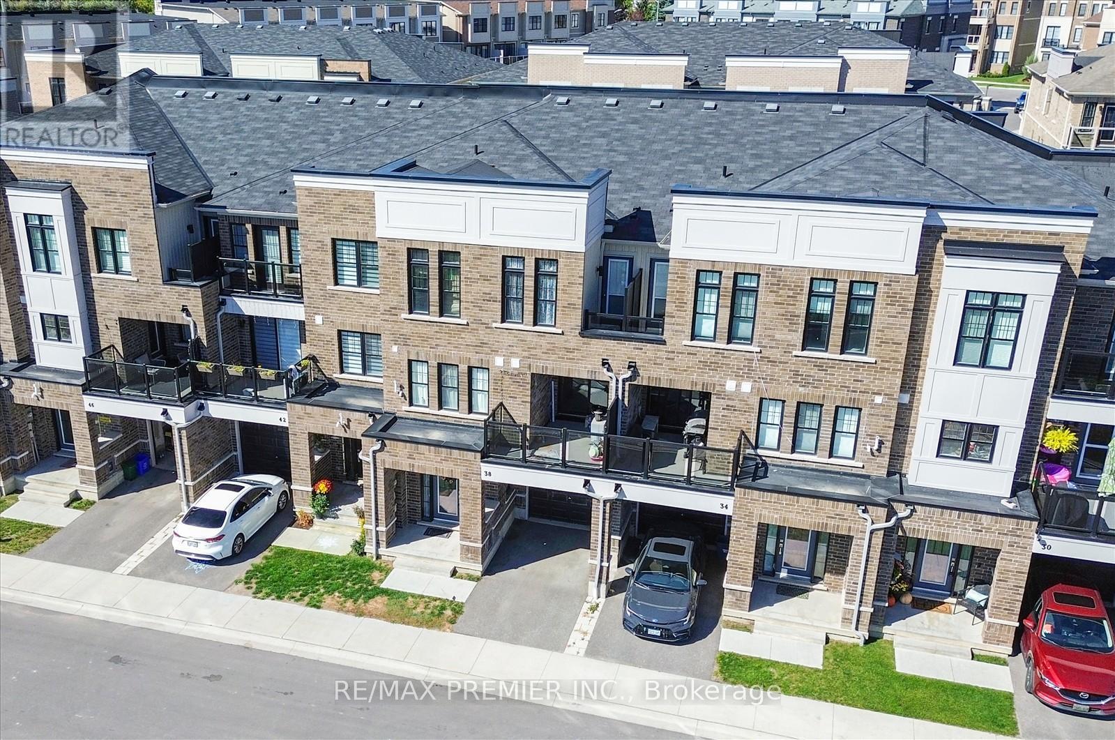 38 King William Way, Clarington, ON - Outdoor With Facade