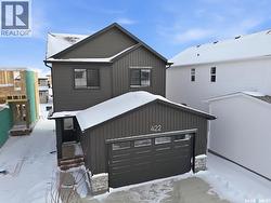 422 Cockcroft PLACE Saskatoon, SK S7V 1Y9