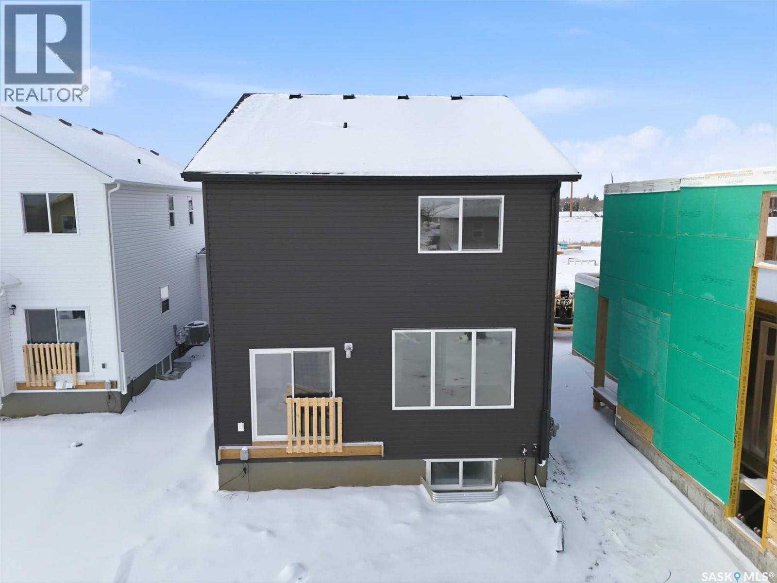 422 Cockcroft Place, Saskatoon, SK - Outdoor With Exterior