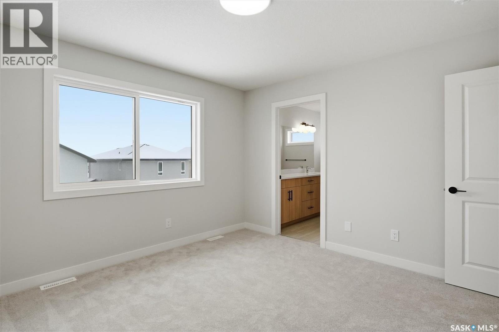 422 Cockcroft Place, Saskatoon, SK - Indoor