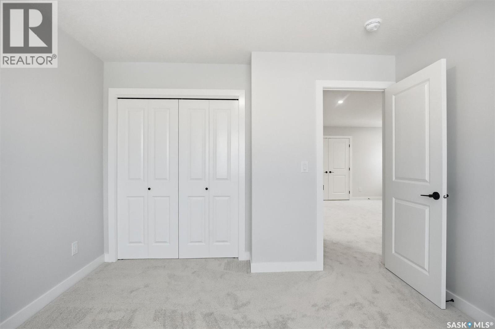 422 Cockcroft Place, Saskatoon, SK - Indoor