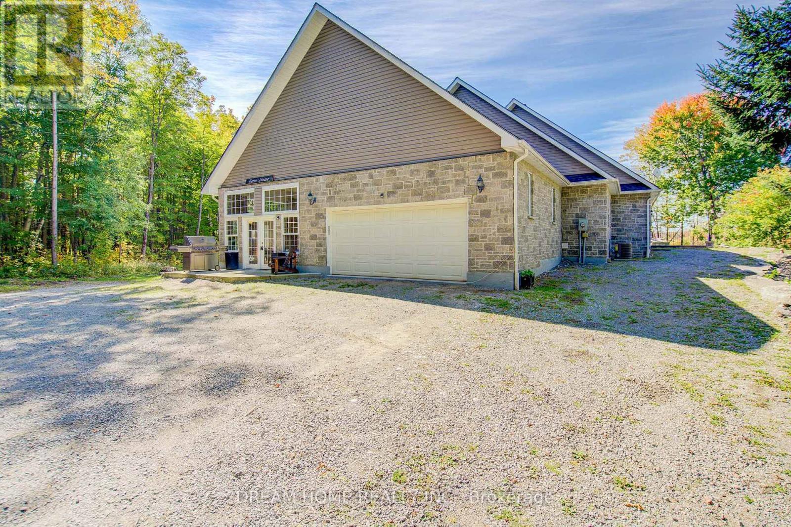 1119 Sajnovic Place, Ramara, ON - Outdoor