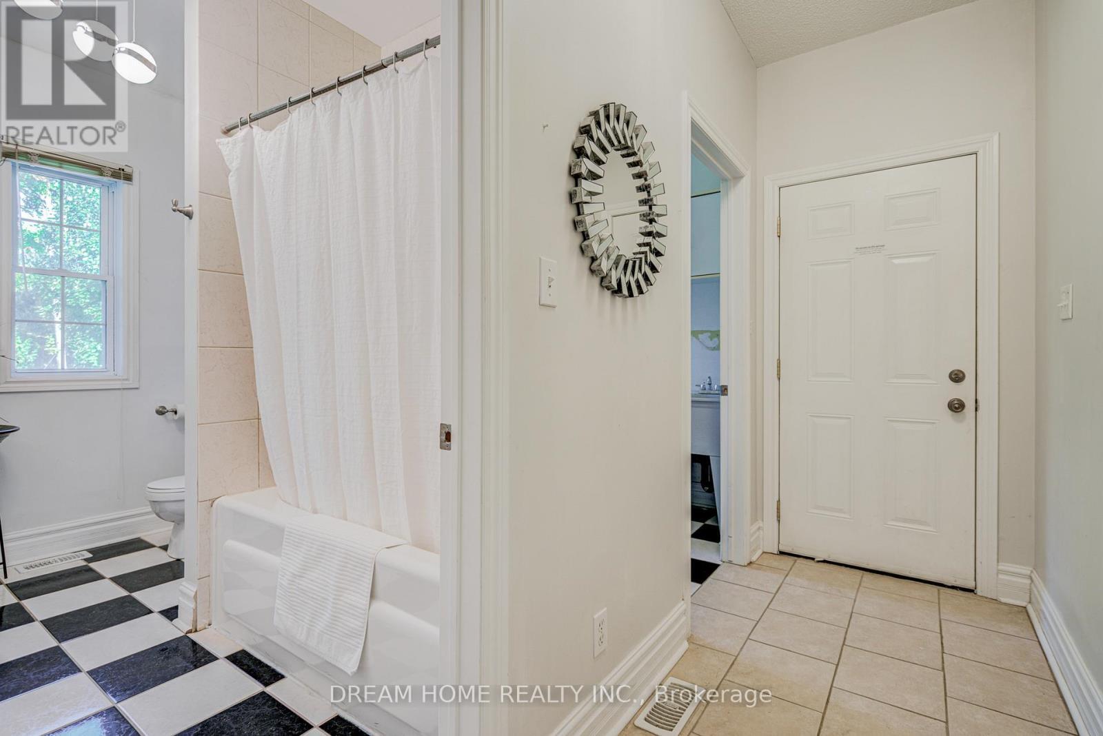 1119 Sajnovic Place, Ramara, ON - Indoor Photo Showing Other Room