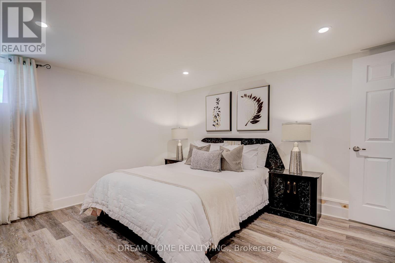 1119 Sajnovic Place, Ramara, ON - Indoor Photo Showing Bedroom