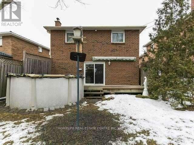 97 Fairglen Avenue, Brampton, ON - Outdoor With Above Ground Pool With Exterior