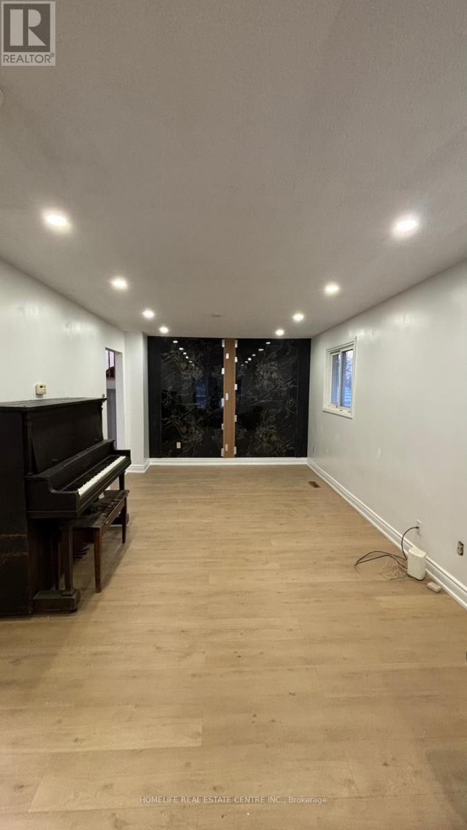 97 Fairglen Avenue, Brampton, ON - Indoor