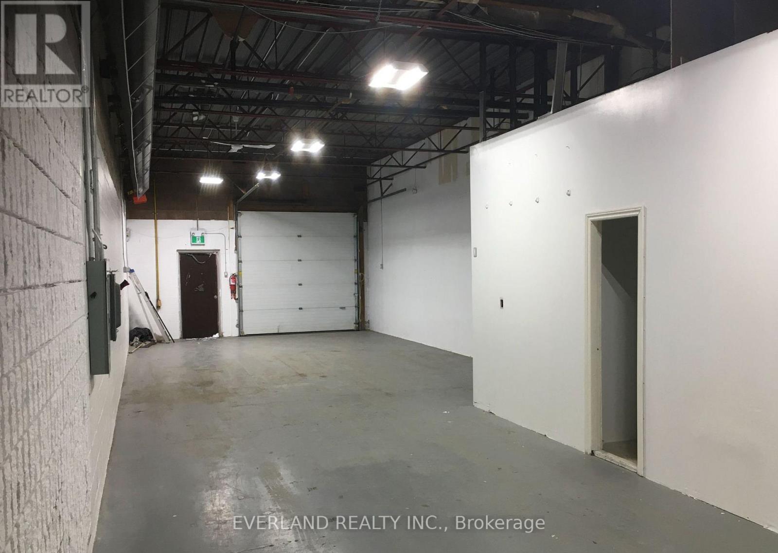 # E3 - 1585 Britannia Road E, Mississauga, ON