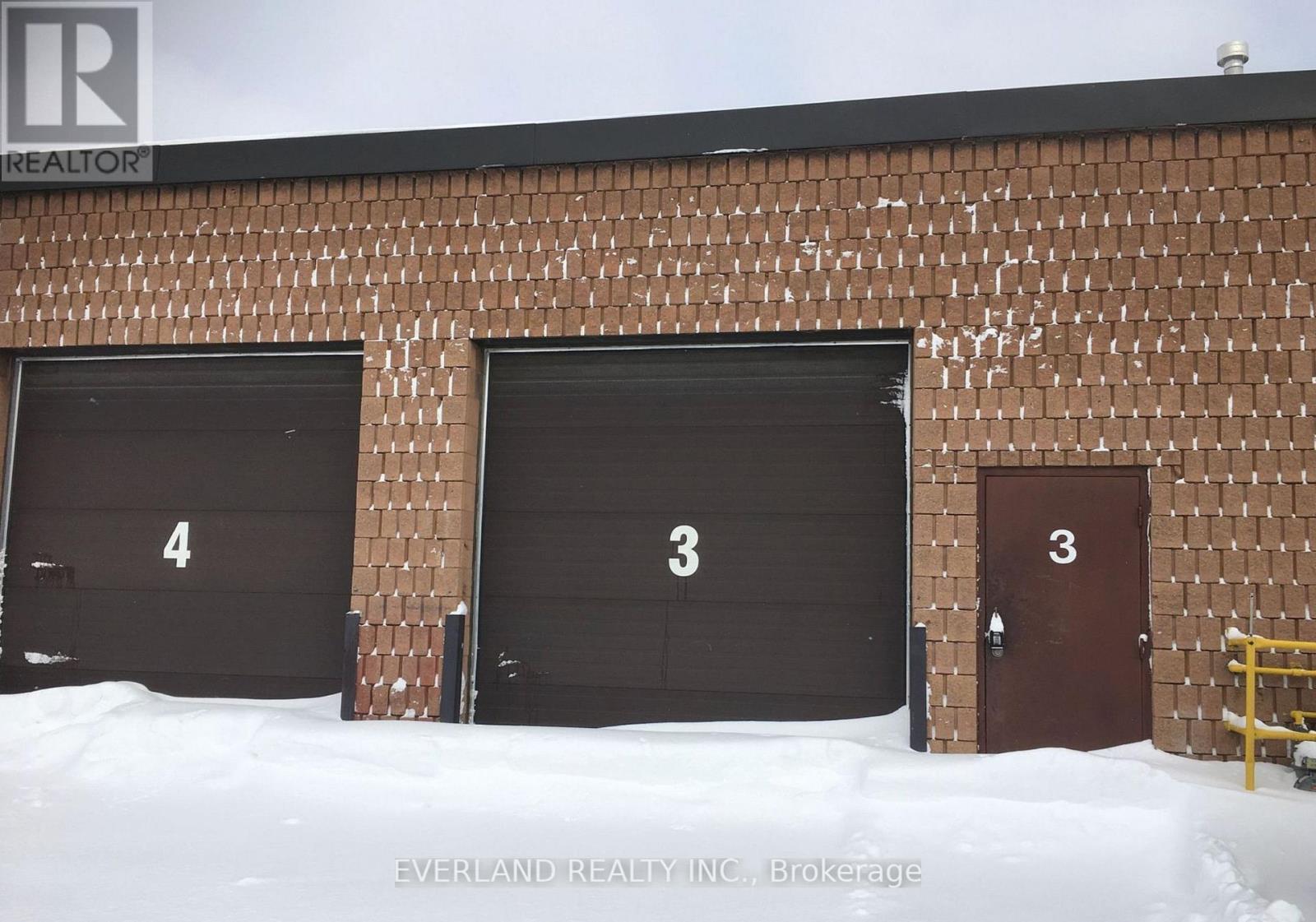 # E3 - 1585 Britannia Road E, Mississauga, ON