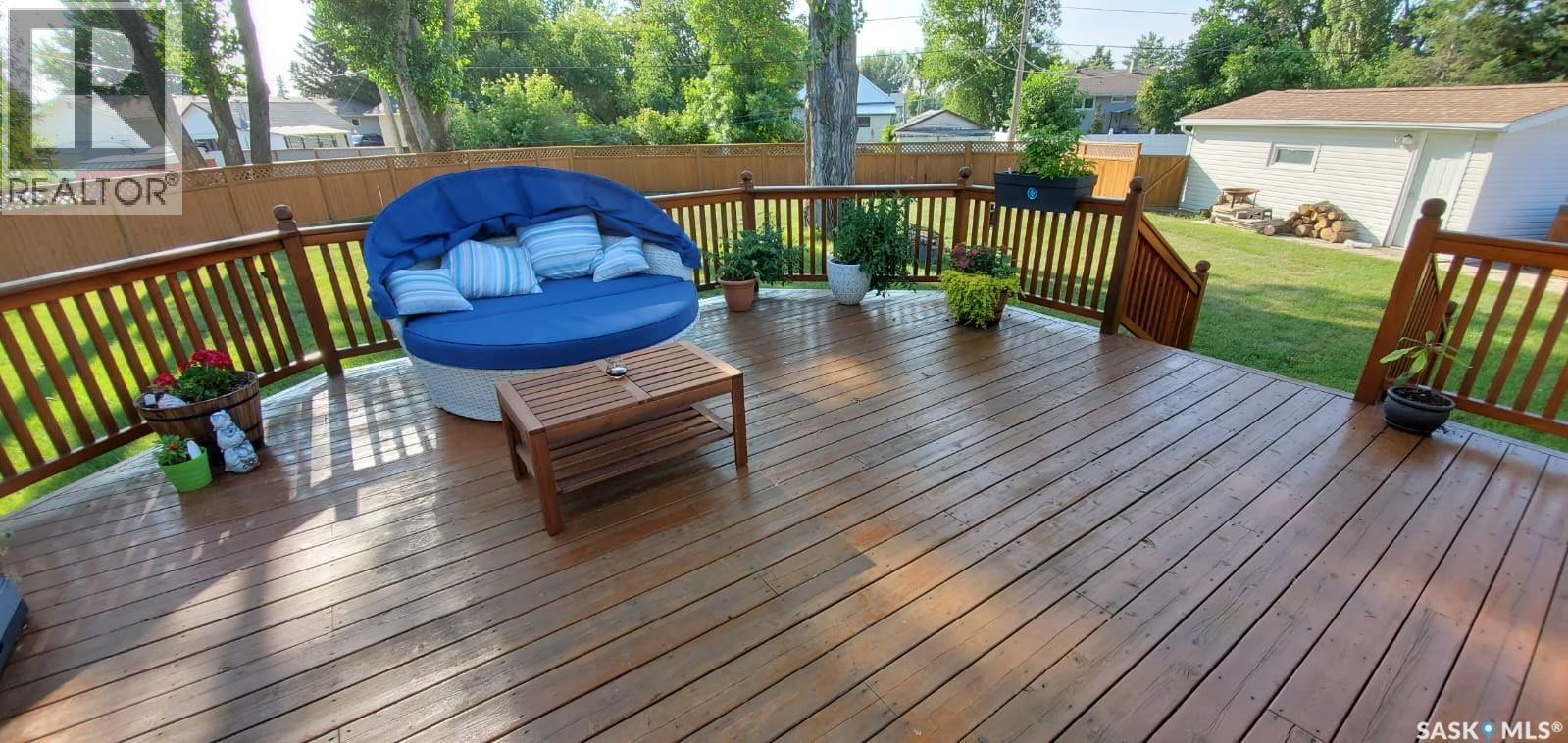 1106 Bobolink Bay, Rocanville, SK - Outdoor With Deck Patio Veranda With Exterior