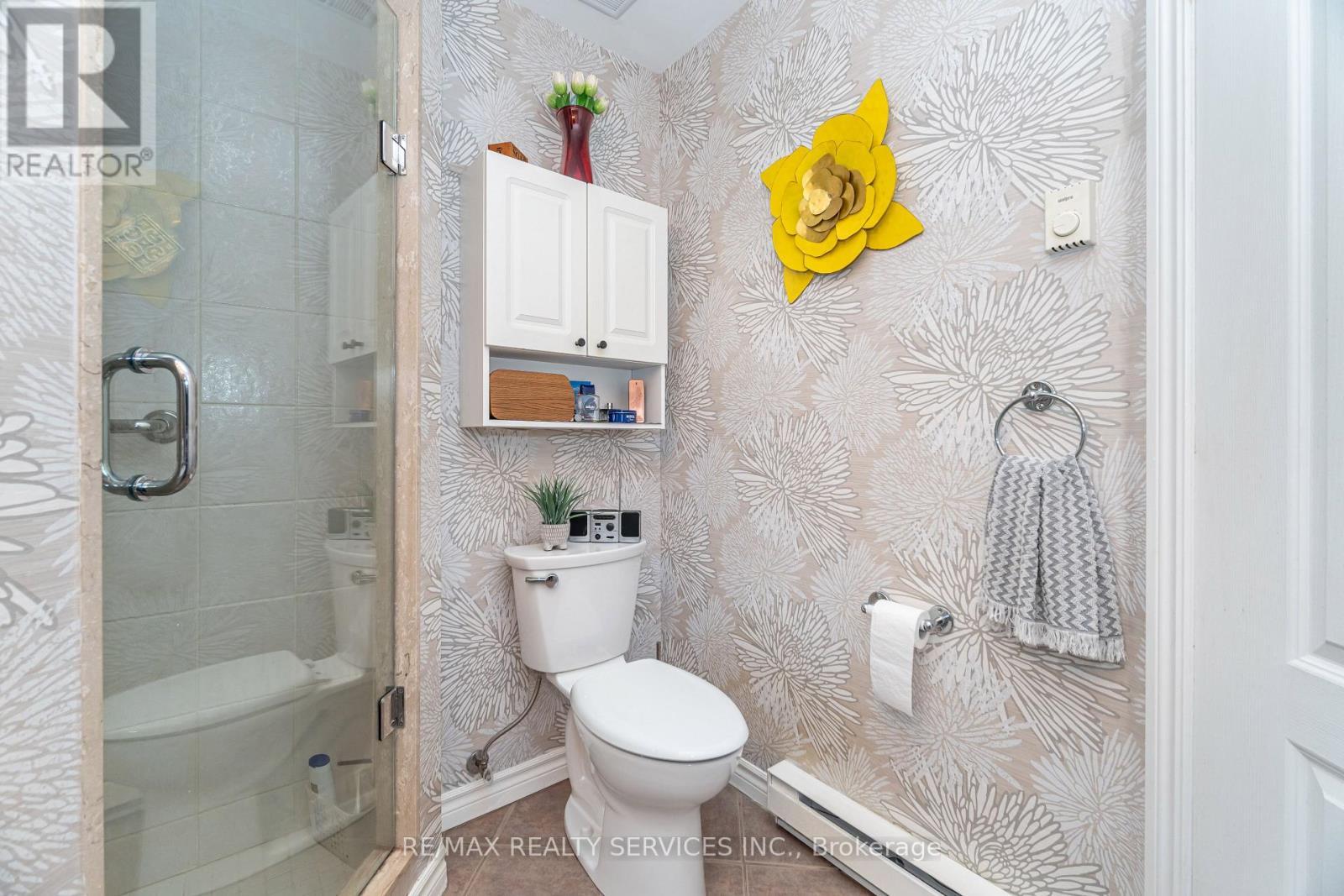 703 - 7 Dayspring Circle, Brampton, ON - Indoor Photo Showing Bathroom