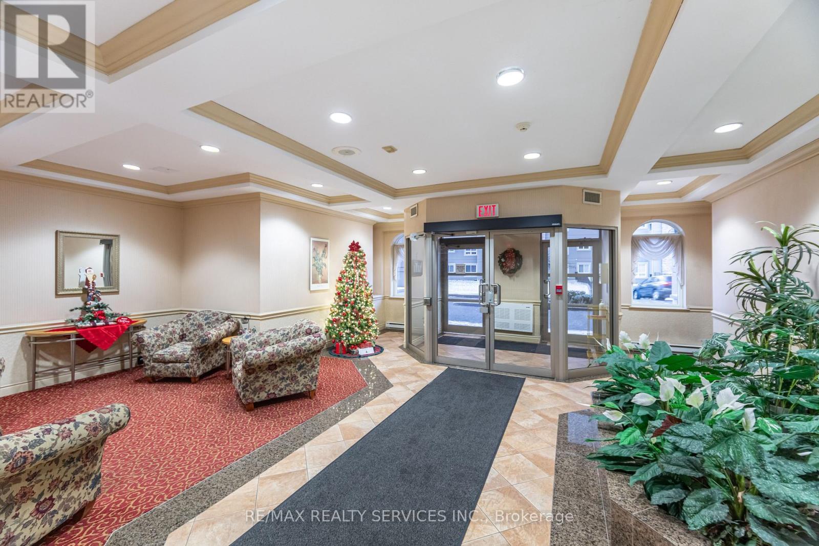 703 - 7 Dayspring Circle, Brampton, ON - Indoor Photo Showing Other Room