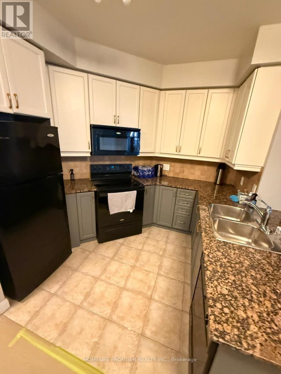 2607 - 80 Absolute Avenue, Mississauga, ON - Indoor Photo Showing Kitchen With Double Sink