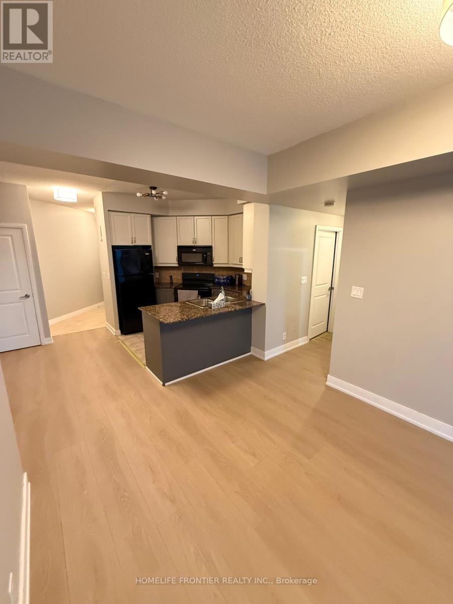 2607 - 80 Absolute Avenue, Mississauga, ON - Indoor Photo Showing Kitchen